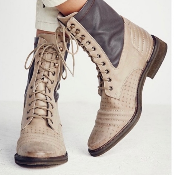 Free People Sounder combat boots size US 7 / 37 - Picture 2 of 9